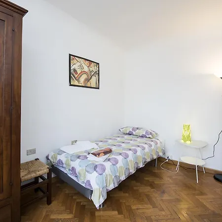 Διαμέρισμα Cavour 28 *